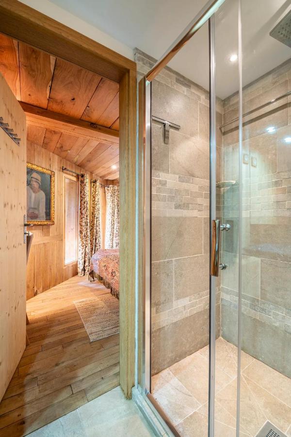 Chalet Ananda Avec Sauna, Baignoire Balneo Et Terrasse Chamonix Eksteriør bilde